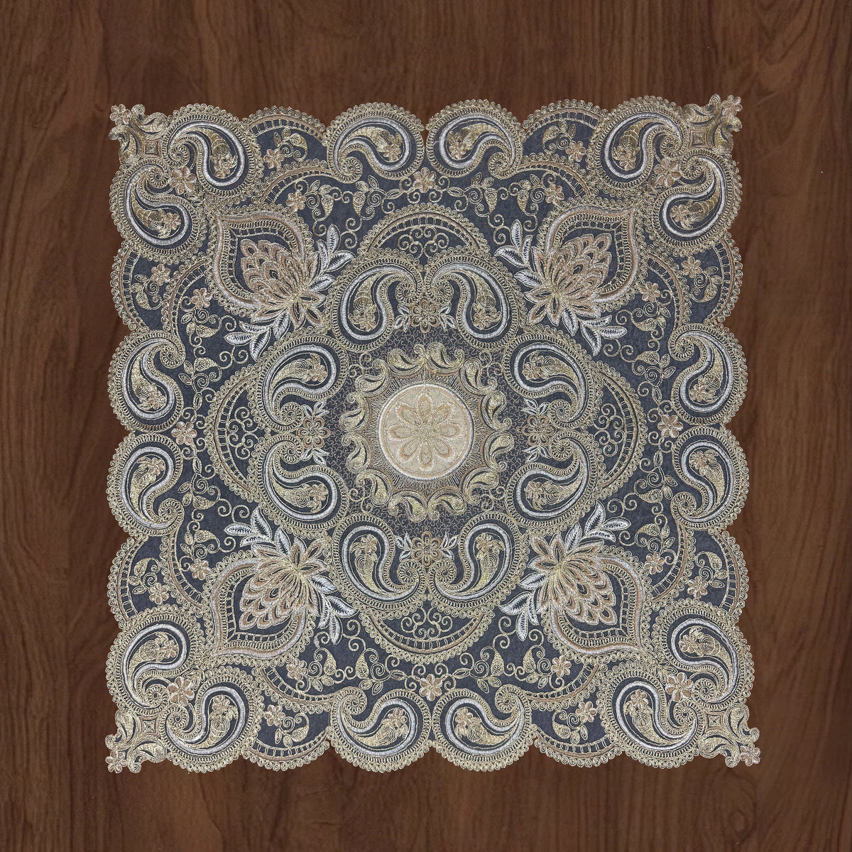 Adela Table Linen Set