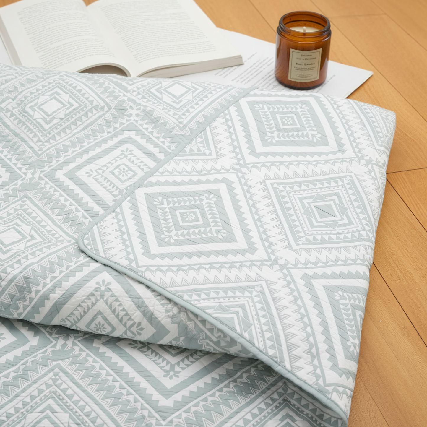 Diamond Patterned Quilted Blanket Sets